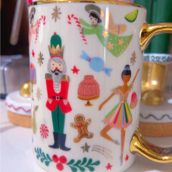 Pastel nutcracker - Picture 4 of 4